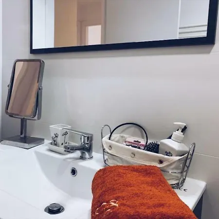 Apartament Piso Acogedor Y Tranquilo - Junto A Ifema Y Aerop. Madryt Zewnętrze zdjęcie